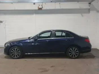Used Mercedes C200 SE 184 HP (135 kW) 2019 Blue Sedan