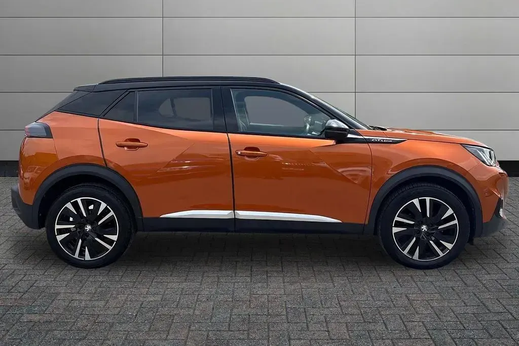 Used Peugeot 2008 GT-line 2020 Orange SUV