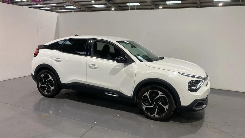 White Used 2024 Citroën C4 PureTech Hatchback | £14,498 (Fair price) - Image 1/4