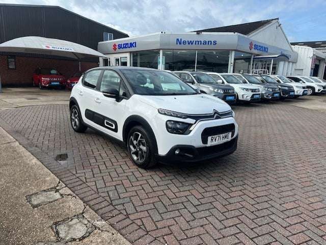 White Used 2021 Citroën C3 PureTech Hatchback | £9,993 (Fair price) - Image 1/4