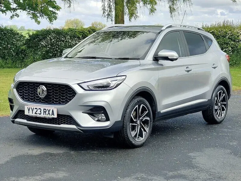 Used MG ZS Exclusive 106 HP (77 kW) 2023 Silver SUV