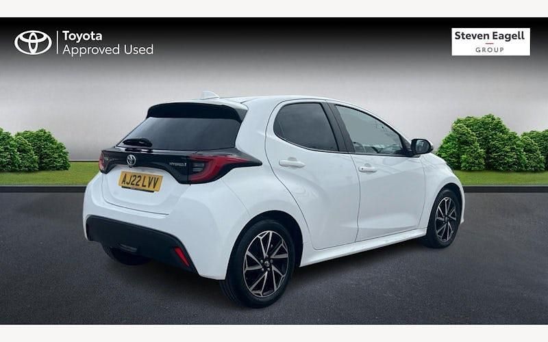 Used Toyota Yaris Hybrid Design 116 HP (85 kW) 2026 Hatchback