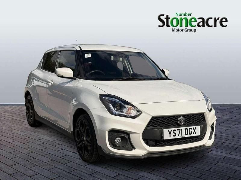 White Used 2021 Suzuki Swift Sport Hatchback | £14,645 (Fair price) - Image 1/4