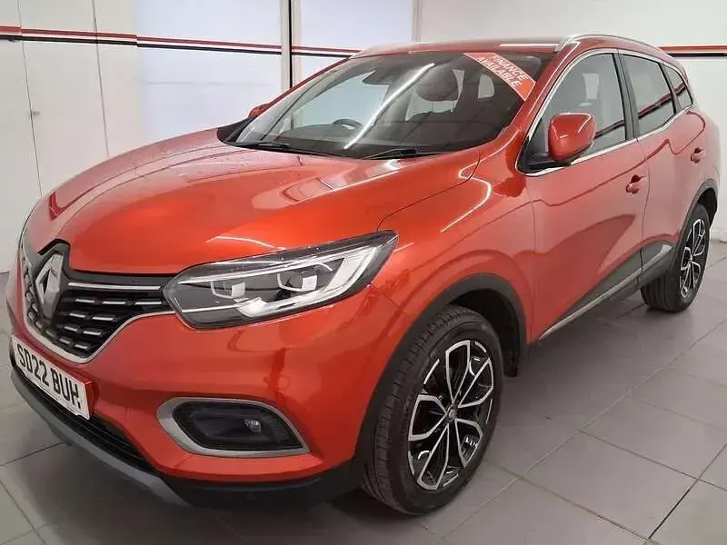 Used Renault Kadjar Version S 2022 Red SUV
