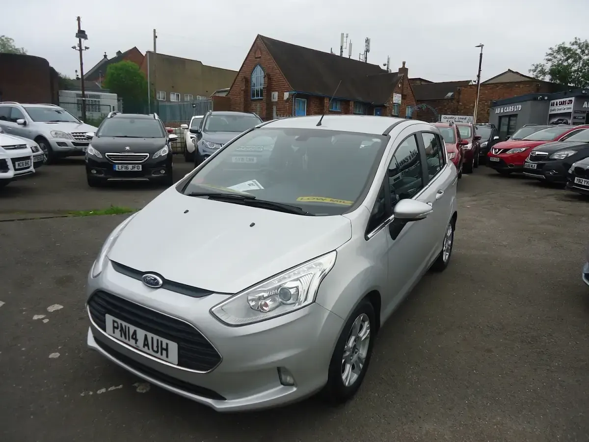 Used Ford B-MAX Zetec 100 HP (73 kW) 2014 Silver MPV