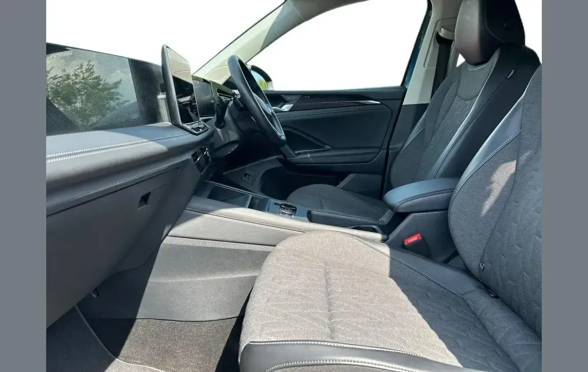 Used VW Tiguan Match 150 HP (110 kW) 2024 Blue SUV