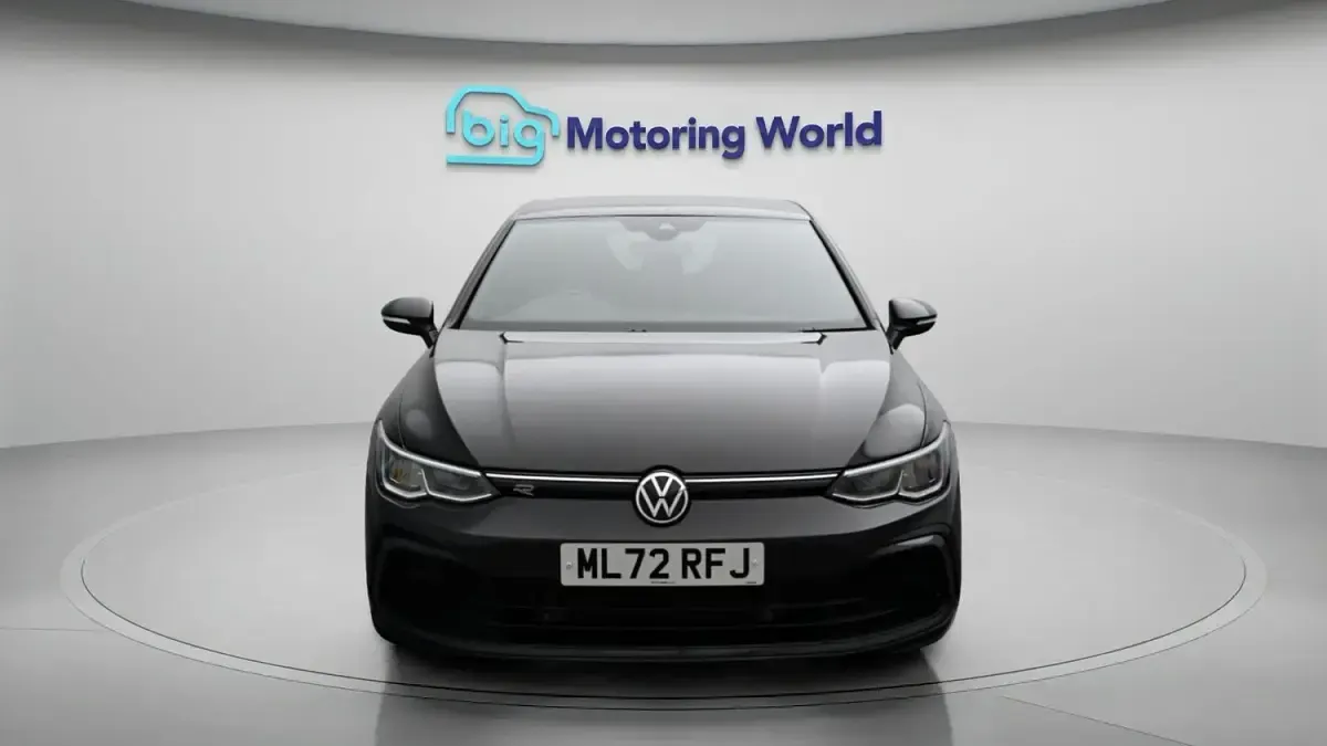 Used VW Golf VIII R-line 150 HP (110 kW) 2022 Grey Hatchback