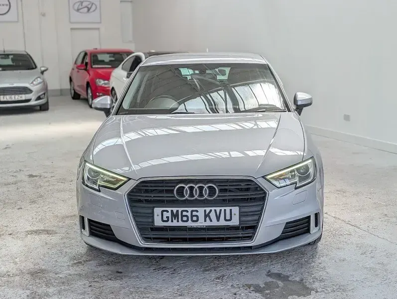 Used Audi A3 Sport 190 HP (139 kW) 2017 Silver Hatchback