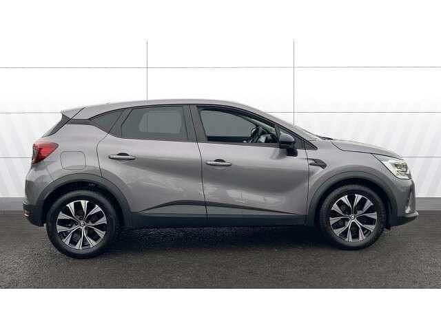Used Renault Captur Evolution 91 HP (66 kW) 2022 Grey SUV
