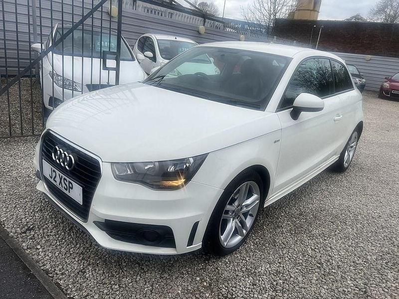 Used Audi A1 S-Line 105 HP (77 kW) 2013 White Hatchback