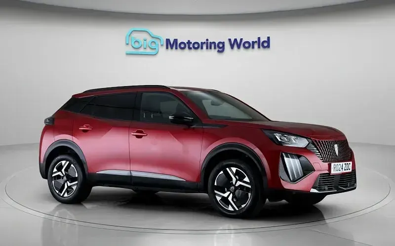 Used Peugeot 2008 Allure 131 HP (96 kW) 2024 Red SUV