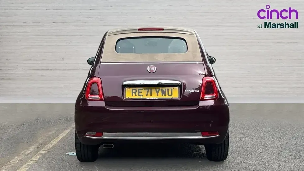 Used Fiat 500 Dolcevita 70 HP (51 kW) 2021 Red Cabriolet
