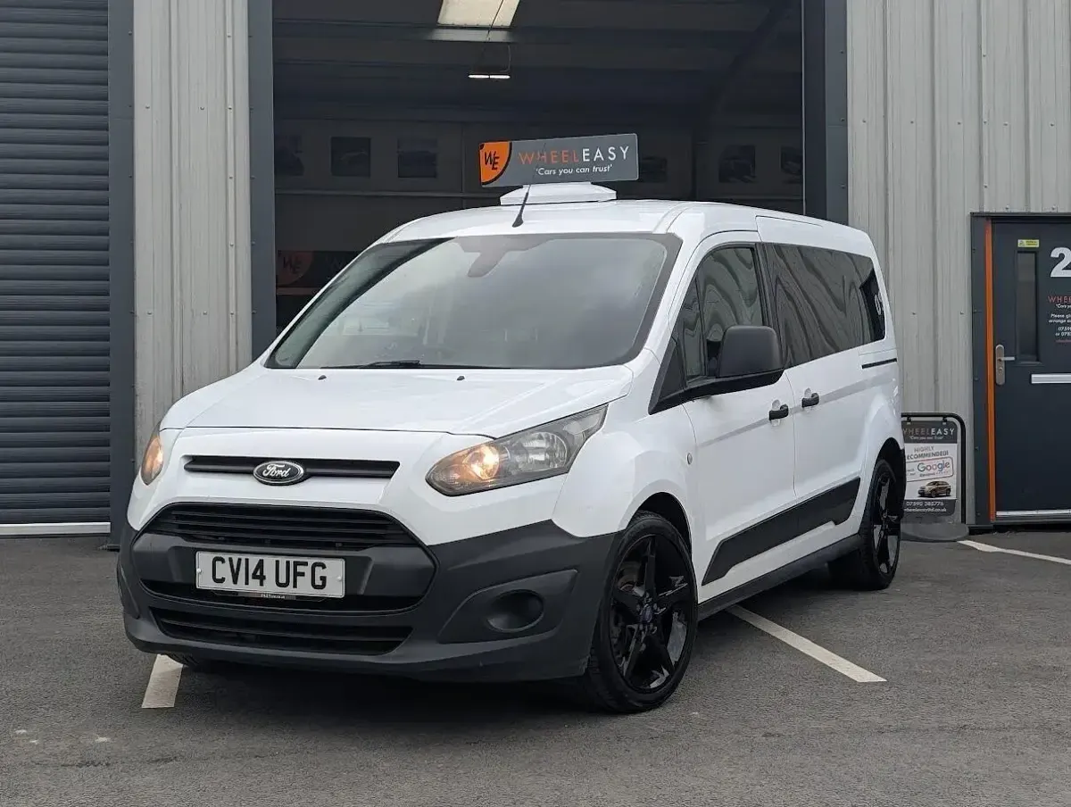 Usado Ford Transit Connect 95 HP (69 kW) 2014 Branco Monovolume