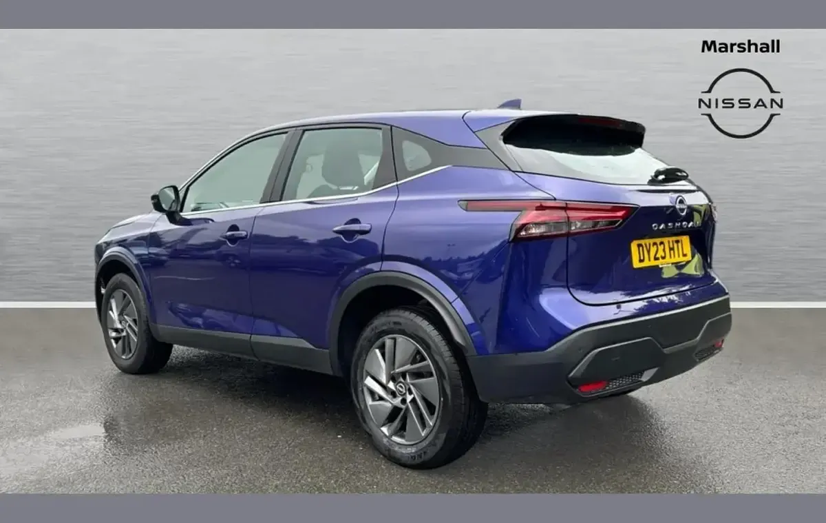 Used Nissan Qashqai Acenta Premium 155 HP (114 kW) 2023 Blue SUV