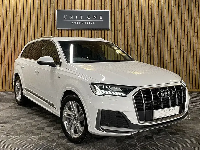 Begagnad Audi Q7 S-Line 231 HK (169 kW) 2023 Vit SUV