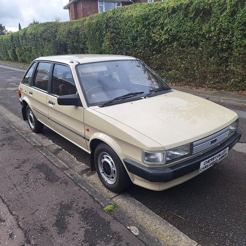 Gold Used 1986 Austin Maestro Hatchback | £5,995 - Image 1/4