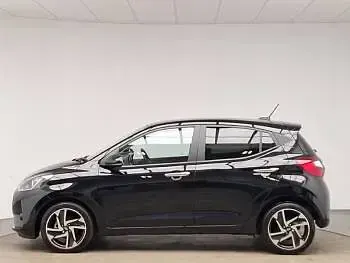 Used Hyundai i10 Premium 79 HP (58 kW) 2025 Black Hatchback
