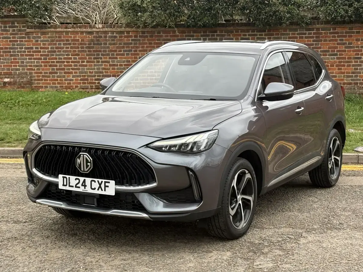 Used MG HS Trophy 160 HP (117 kW) 2024 Grey SUV