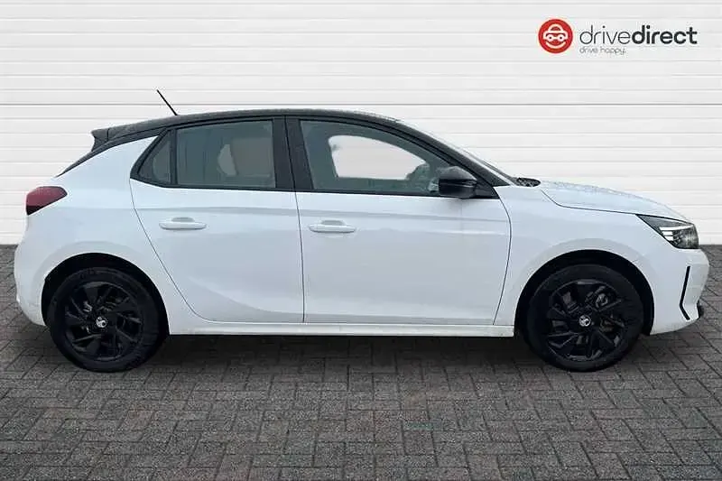 Begagnad Vauxhall Corsa-e 100 kW (136 HK) 2025 Vit Halvkombi