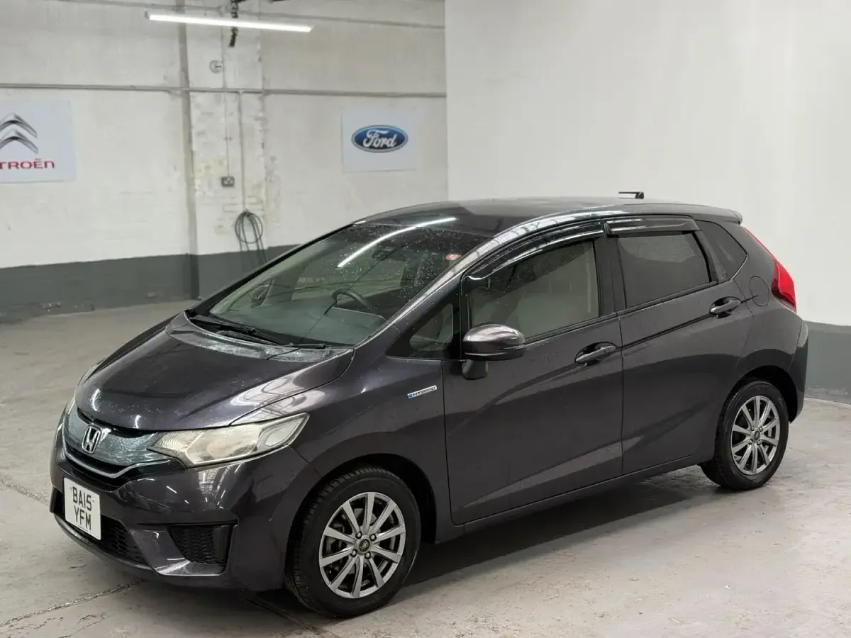 Gebraucht Honda Jazz EX-L 99 PS (72 kW) 2015 Schwarz Kleinwagen