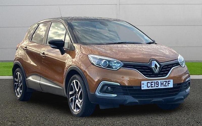 Orange Used 2019 Renault Captur Iconic SUV | £9,999 (Fair price) - Image 1/4