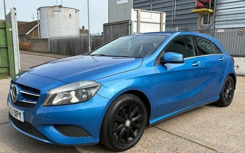 Used Mercedes A180 SE 122 HP (89 kW) 2013 Hatchback