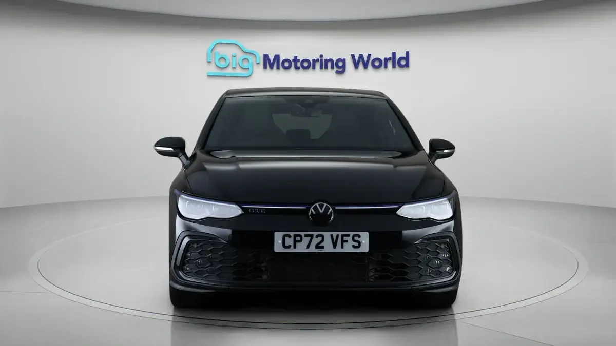 Usado VW Golf VIII GTE 245 HP (180 kW) 2023 Preto Citadino