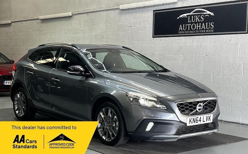Grey Used 2014 Volvo V40 CC Estate | £6,695 (Fair price) - Image 1/4