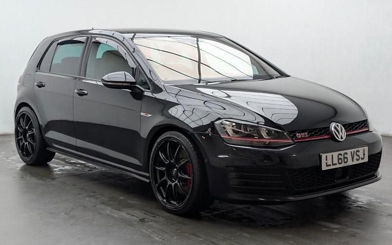 Used VW Golf VII GTI 230 HP (169 kW) 2016 Hatchback