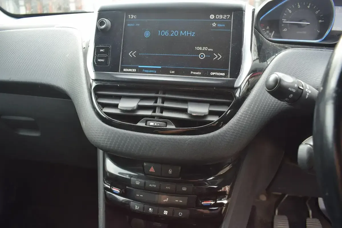 Used Peugeot 2008 Allure 2017 Red SUV