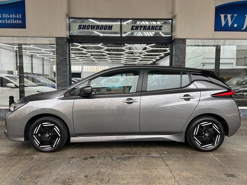 Used Nissan Leaf Acenta 110 kW (150 HP) 2022 Grey Hatchback