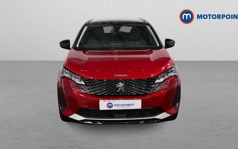 Used Peugeot 3008 Allure+ 131 HP (96 kW) 2022 Red SUV