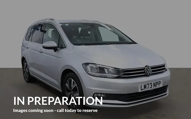 Used VW Touran SEL 150 HP (110 kW) 2025 MPV