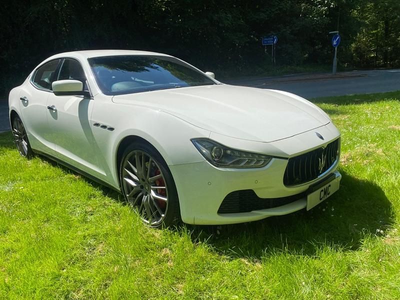 Used Maserati Ghibli 275 HP (202 kW) 2016 White Coupe