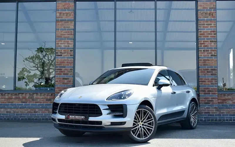 Used Porsche Macan 354 HP (260 kW) 2020 SUV