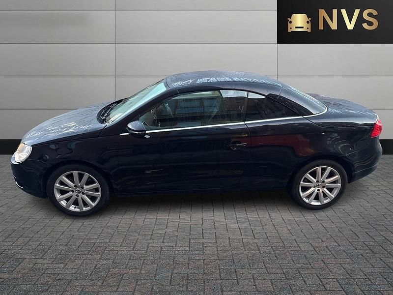 Used VW Eos SE 2010 Black Cabriolet