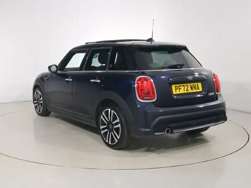 Usado Mini Cooper Exclusive 2023 Azul Citadino