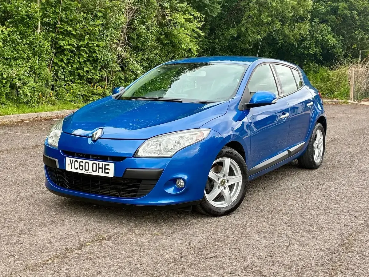 Used Renault Mégane III Dynamique 110 HP (80 kW) 2010 Blue Hatchback