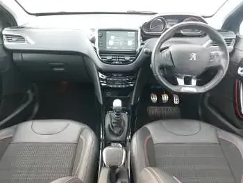 Używany Peugeot 2008 GT-line 110 KM (80 kW) 2019 Szary SUV