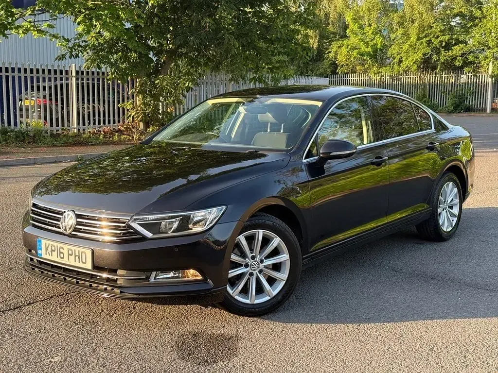 Used VW Passat Business 150 HP (110 kW) 2016 Black Sedan