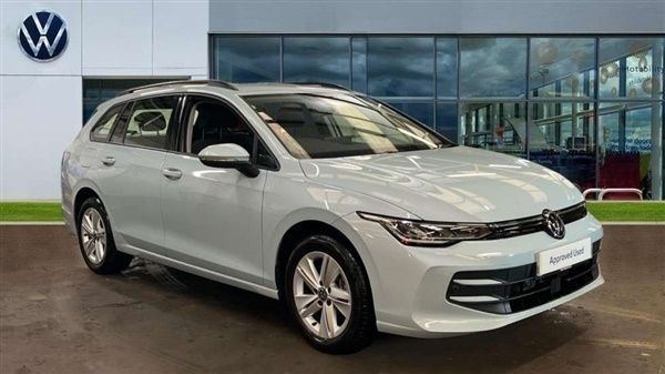 Crystal ice blue metallic Used 2025 VW Golf VIII Life Estate | £24,250 (Fair price) - Image 1/4