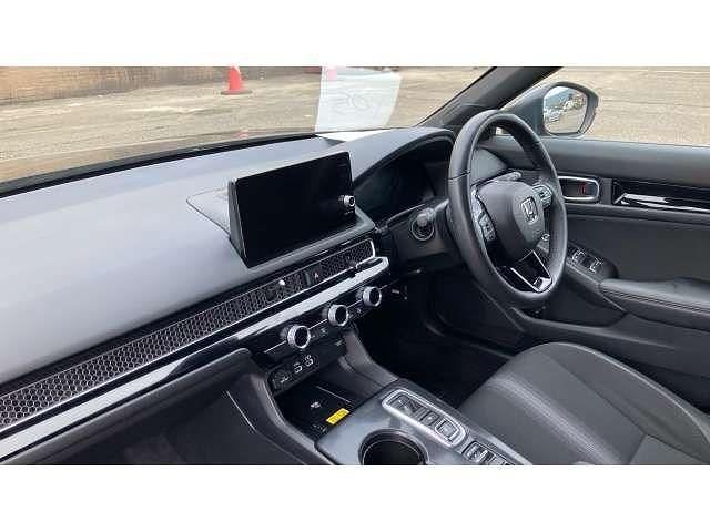 Used Honda Civic Hybrid 143 HP (105 kW) 2023 Black Hatchback