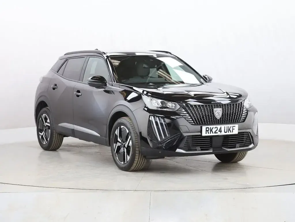 Używany Peugeot 2008 Allure 130 KM (95 kW) 2024 Czarny SUV