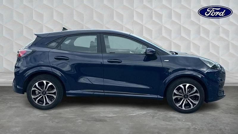Begagnad Ford Puma ST-Line 2023 Blå SUV