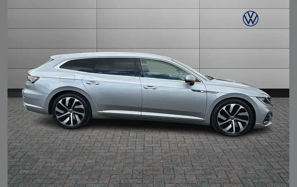 Second-hand VW Arteon R-line 190 CP (139 kW) 2022 Argintiu Break