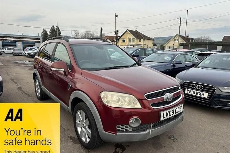 Red Used 2009 Chevrolet Captiva SUV | £2,495 - Image 1/1
