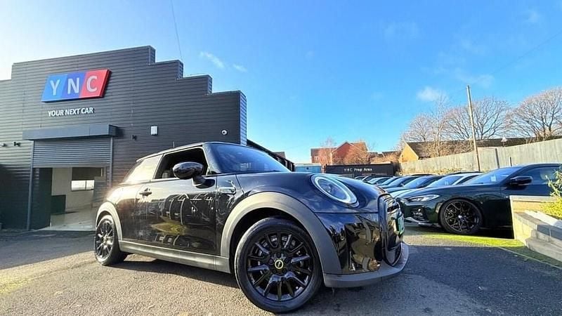 Used Mini Cooper SE Hatch 135 kW (184 HP) 2021 Black Hatchback
