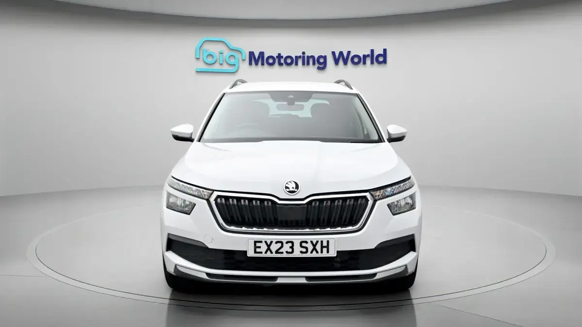 Usado Skoda Kamiq SE Drive 2023 Branco SUV