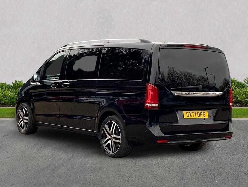 Used Mercedes V220 163 HP (119 kW) 2021 Black MPV