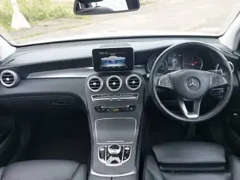 Used Mercedes GLC220 Premium 170 HP (125 kW) 2019 White SUV